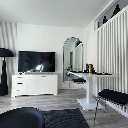 Urban Home By Unique Rooms Бургос Екстер'єр фото